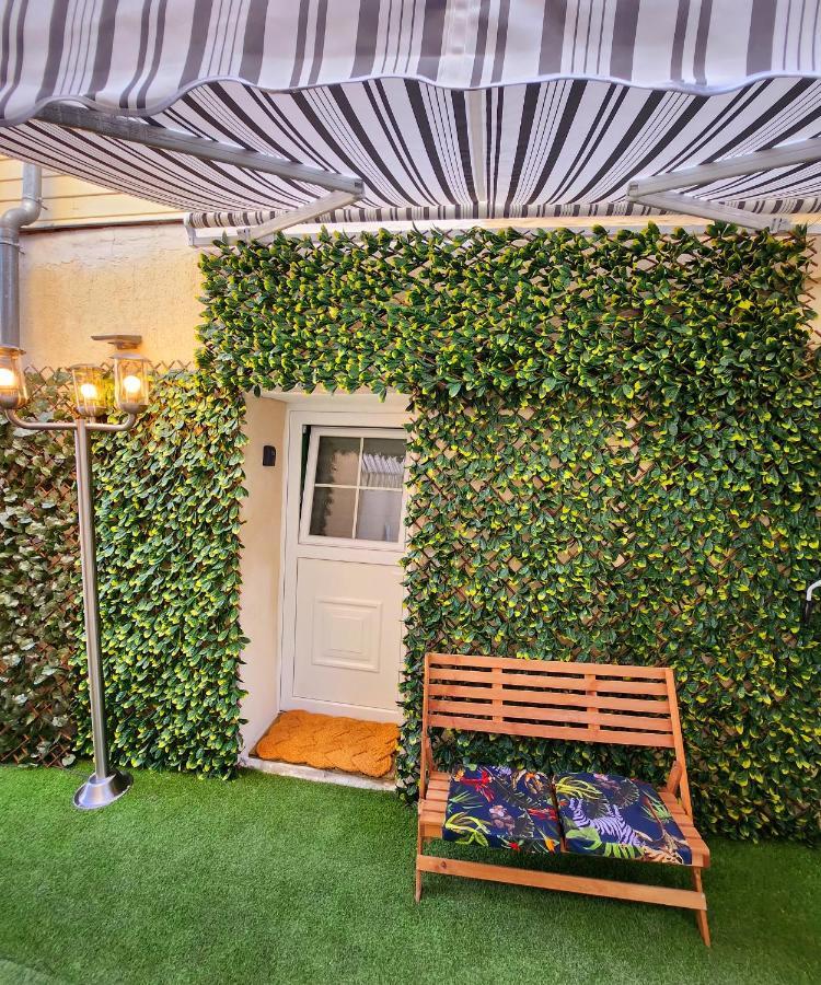 Jungle House Avec Jacuzzi A 10 Min De Disneyland -Taille Chambre- Conde-Sainte-Libiaire Exteriér fotografie